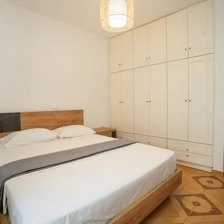 Blue Veranda Apartman Péra Jalósz